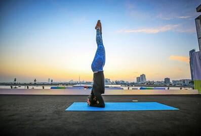 Dubai Festival Plaza Yoga Classes