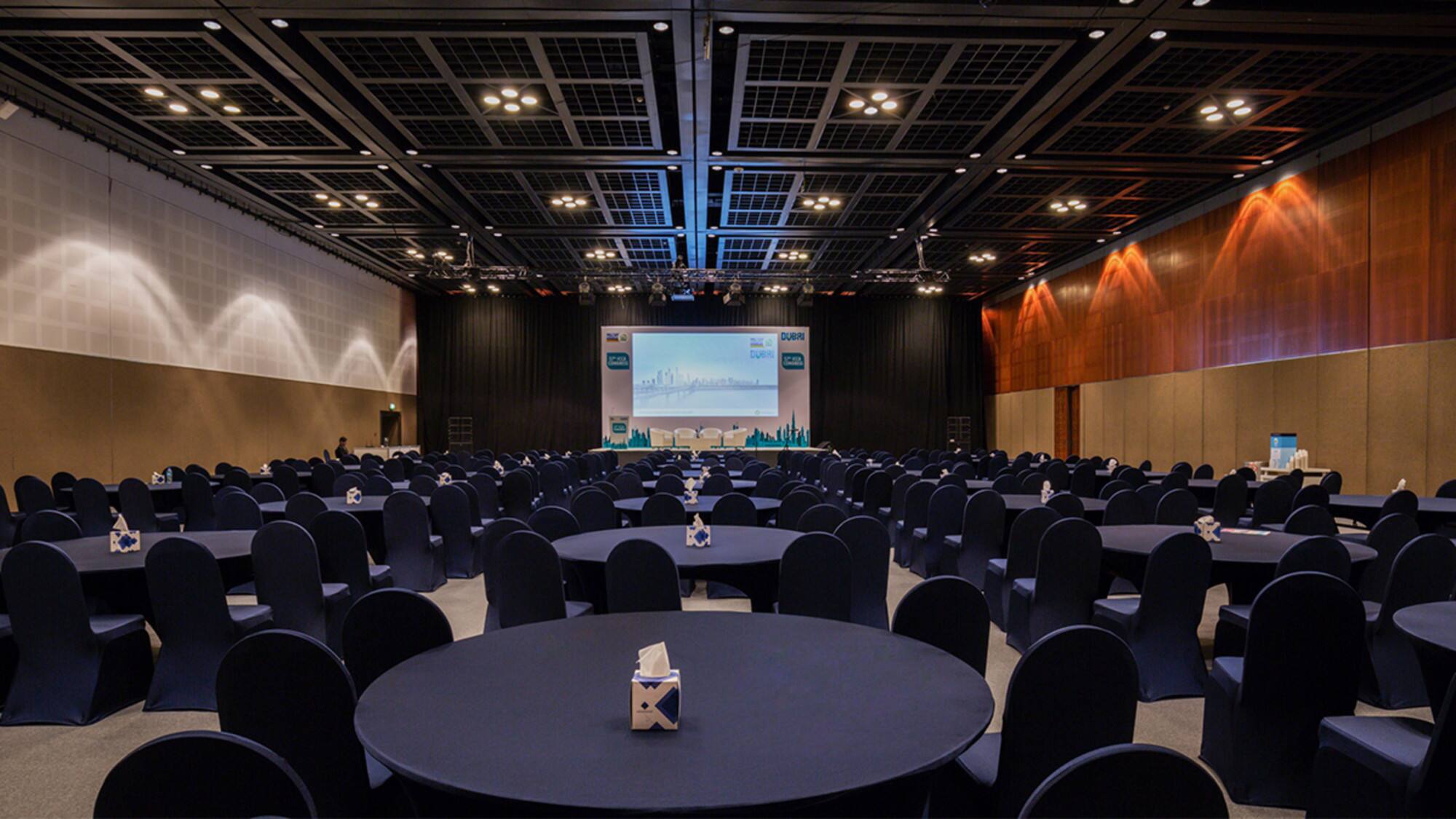 Dubai World Trade Centre Business in Dubai