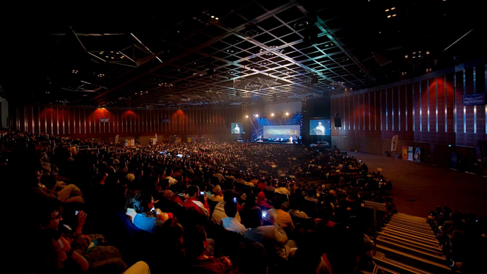 Dubai World Trade Centre Business in Dubai