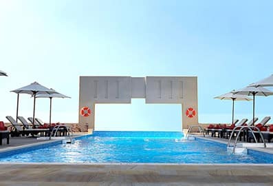 Banner Image (Desktop)