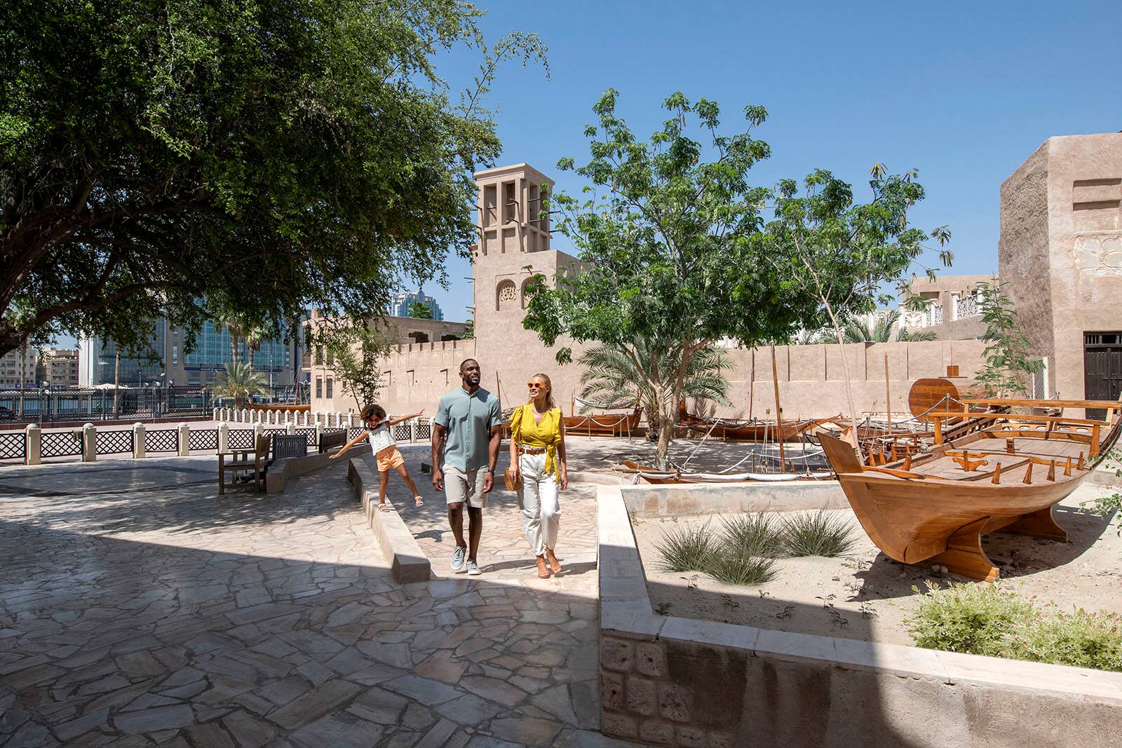 Discover more than 141 dubai women dress code latest highschoolcanada